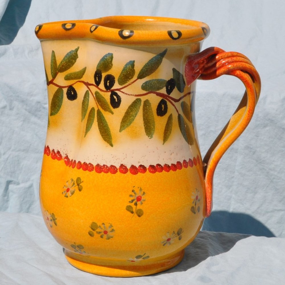10 cups volume italica ARS Italy handmade pitcher (309w)